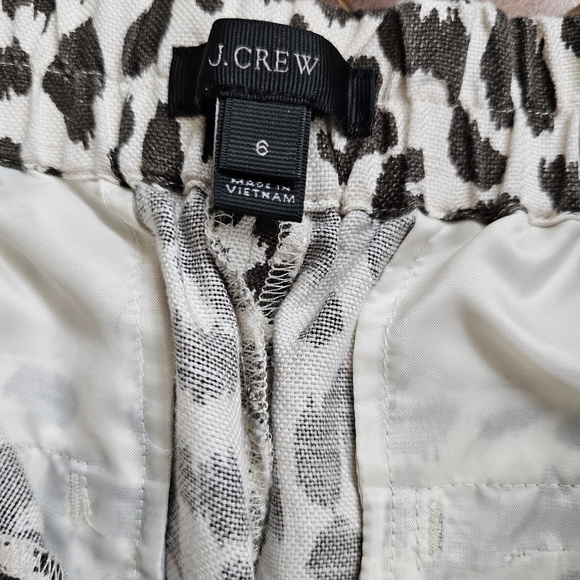 J. CREW Linen blend patio pant in leopard print - Picture 3 of 6